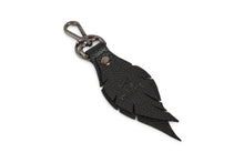 Load image into Gallery viewer, Leaf Design - Key Chain - Black - Tailor Your Story
