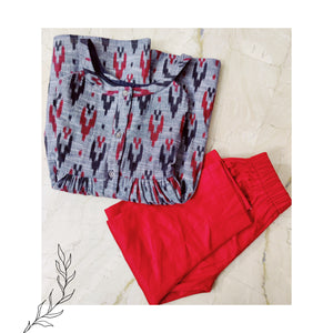 Set of 2- Grey Ikat Sleeveless kurta with Red Pants - Tailor Your Story
